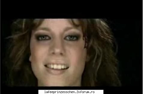 nu e iesita perfect cantecelor de pe ''jetzt erst recht''